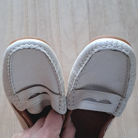 ZARA Boys Collection Lightweight Pebbled White Leather Slip-On Moccasin Loafers - Picture 2 of 9